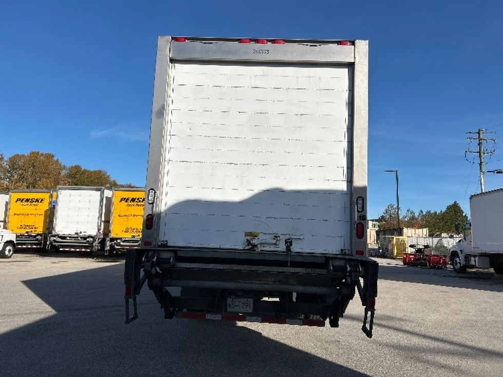 Refrigerated Truck-Light and Medium Duty Trucks-Hino-2020-338-Delta-BC-210,029\n\t\tkm-$ 91,500 - Image 6