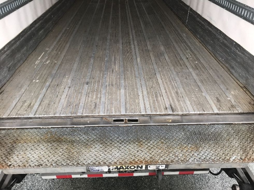 Refrigerated Truck-Light and Medium Duty Trucks-Hino-2020-338-Delta-BC-252,759\n\t\tkm-$ 81,750 - Image 10