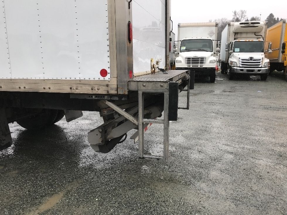 Refrigerated Truck-Light and Medium Duty Trucks-Hino-2020-338-Delta-BC-252,759\n\t\tkm-$ 81,750 - Image 29