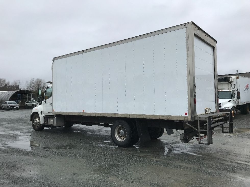 Refrigerated Truck-Light and Medium Duty Trucks-Hino-2020-338-Delta-BC-267,004\n\t\tkm-$ 78,000 - Image 6