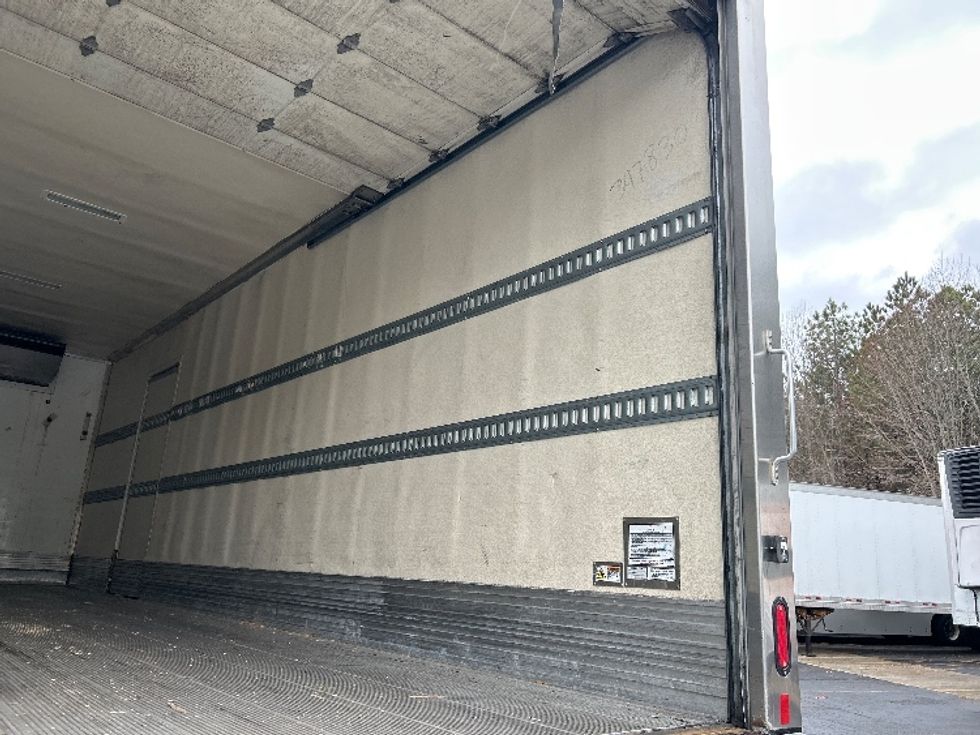 Refrigerated Truck-Light and Medium Duty Trucks-Hino-2020-338-Duluth-GA-179,946\n\t\tmiles-$ 54,750 - Image 12