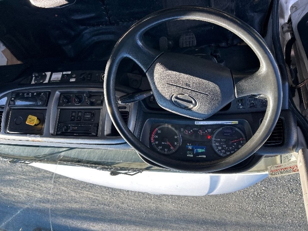 Refrigerated Truck-Light and Medium Duty Trucks-Hino-2020-338-Eden-MD-131,987\n\t\tmiles-$ 54,500 - Image 18