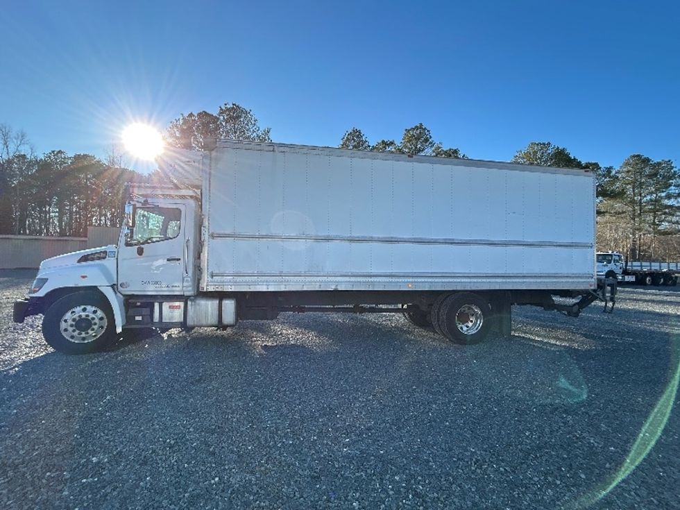 Refrigerated Truck-Light and Medium Duty Trucks-Hino-2020-338-Eden-MD-131,987\n\t\tmiles-$ 54,500 - Image 4