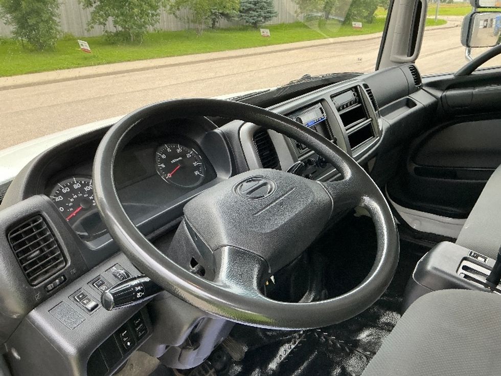 Refrigerated Truck-Light and Medium Duty Trucks-Hino-2020-338-Edmonton-AB-165,961\n\t\tkm-$ 88,500 - Image 17