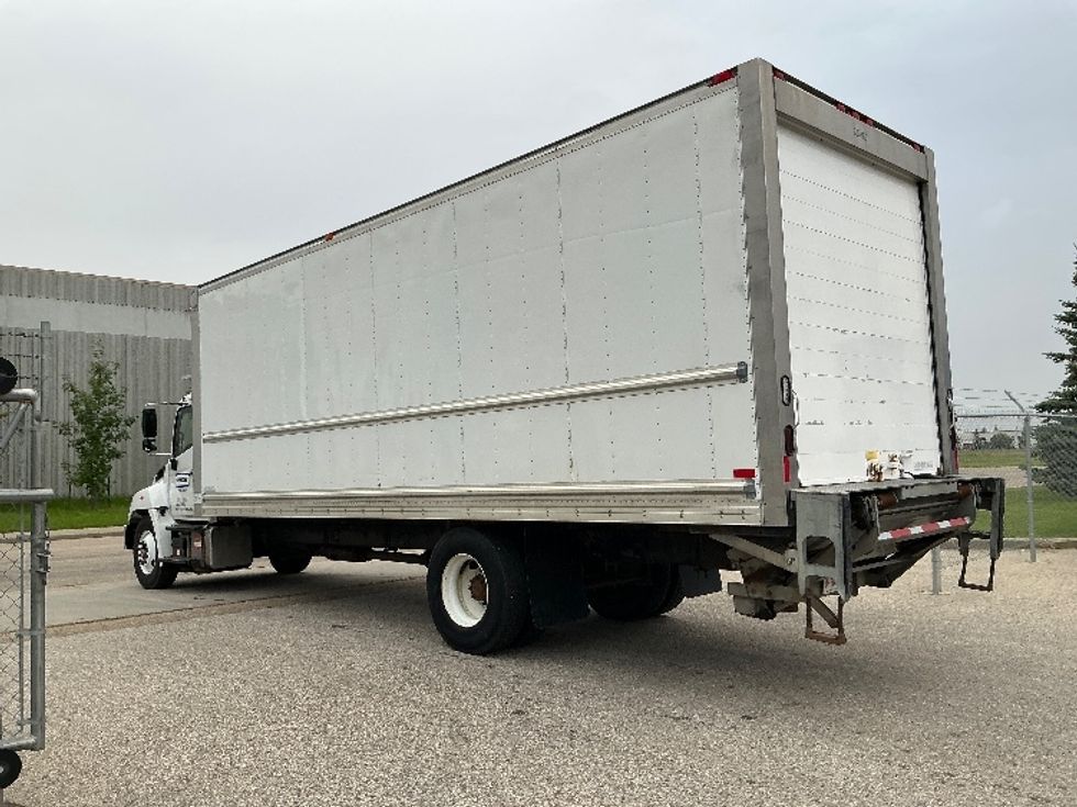 Refrigerated Truck-Light and Medium Duty Trucks-Hino-2020-338-Edmonton-AB-165,961\n\t\tkm-$ 88,500 - Image 6
