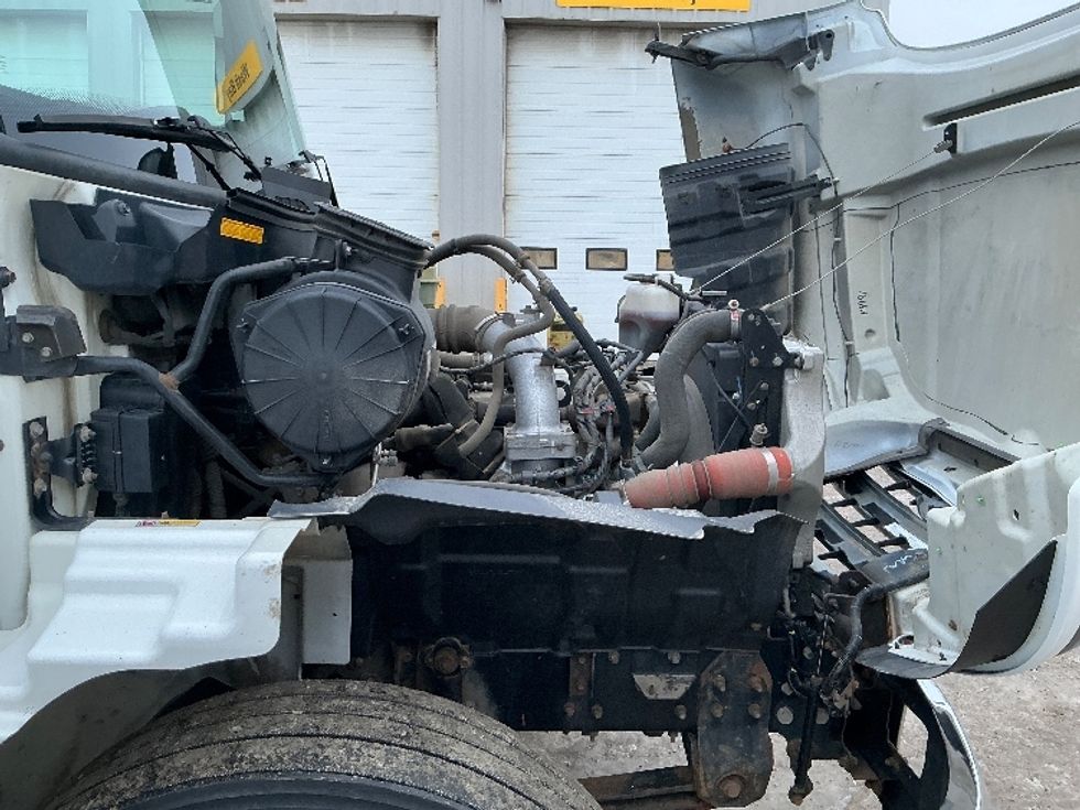 Refrigerated Truck-Light and Medium Duty Trucks-Hino-2020-338-Edmonton-AB-211,260\n\t\tkm-$ 86,500 - Image 22