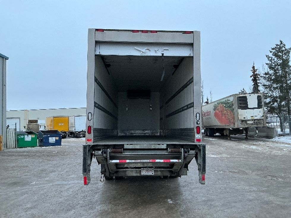 Refrigerated Truck-Light and Medium Duty Trucks-Hino-2020-338-Edmonton-AB-211,260\n\t\tkm-$ 86,500 - Image 8