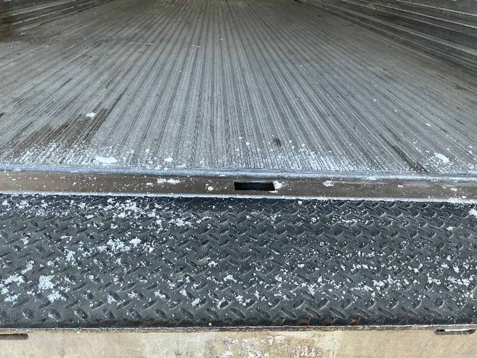 Refrigerated Truck-Light and Medium Duty Trucks-Hino-2020-338-Edmonton-AB-239,481\n\t\tkm-$ 83,250 - Image 10