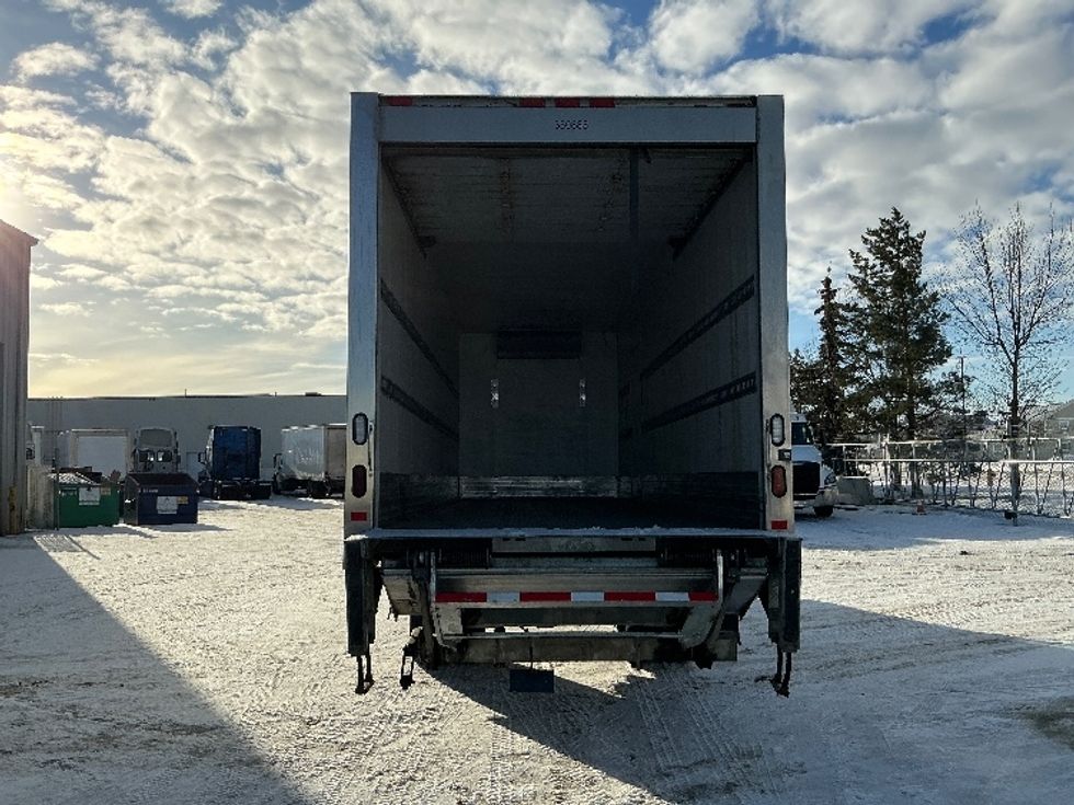 Refrigerated Truck-Light and Medium Duty Trucks-Hino-2020-338-Edmonton-AB-239,481\n\t\tkm-$ 83,250 - Image 8