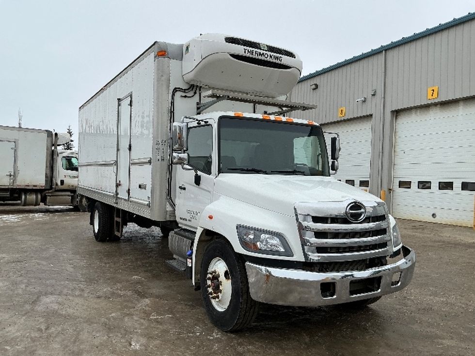 Refrigerated Truck-Light and Medium Duty Trucks-Hino-2020-338-Edmonton-AB-256,293\n\t\tkm-$ 81,250 - Image 1