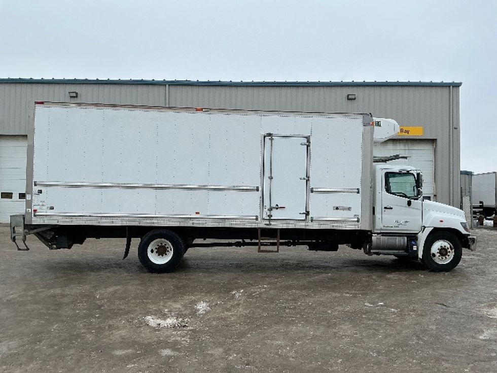 Refrigerated Truck-Light and Medium Duty Trucks-Hino-2020-338-Edmonton-AB-256,293\n\t\tkm-$ 81,250 - Image 14