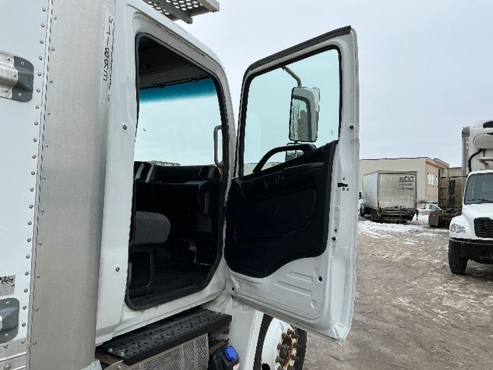 Refrigerated Truck-Light and Medium Duty Trucks-Hino-2020-338-Edmonton-AB-256,293\n\t\tkm-$ 81,250 - Image 20