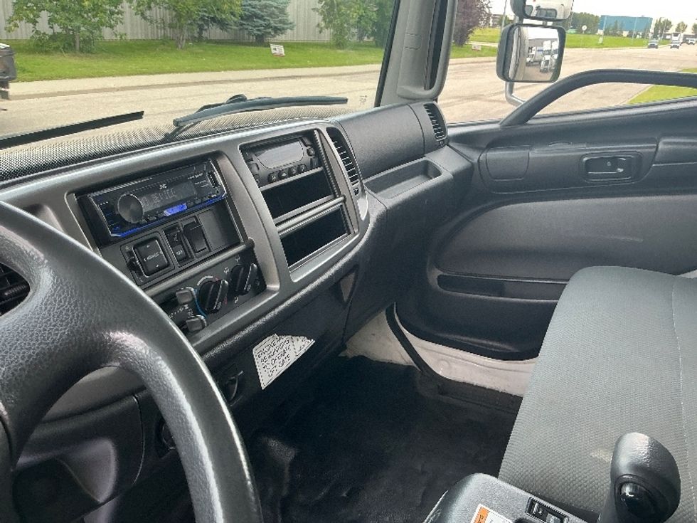 Refrigerated Truck-Light and Medium Duty Trucks-Hino-2020-338-Edmonton-AB-270,548\n\t\tkm-$ 74,000 - Image 19