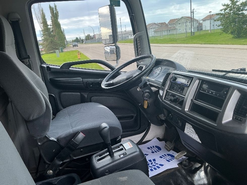 Refrigerated Truck-Light and Medium Duty Trucks-Hino-2020-338-Edmonton-AB-270,548\n\t\tkm-$ 74,000 - Image 22