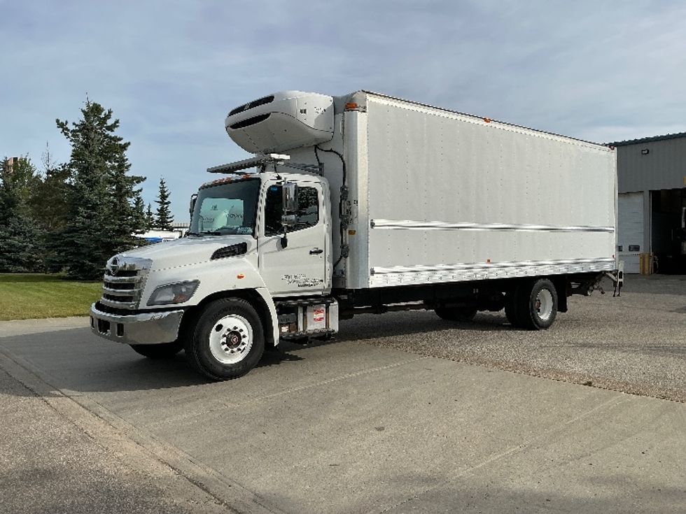 Refrigerated Truck-Light and Medium Duty Trucks-Hino-2020-338-Edmonton-AB-270,548\n\t\tkm-$ 74,000 - Image 3