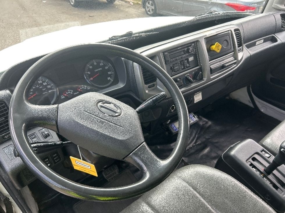 Refrigerated Truck-Light and Medium Duty Trucks-Hino-2020-338-Elmsford-NY-219,169\n\t\tmiles-$ 43,750 - Image 18