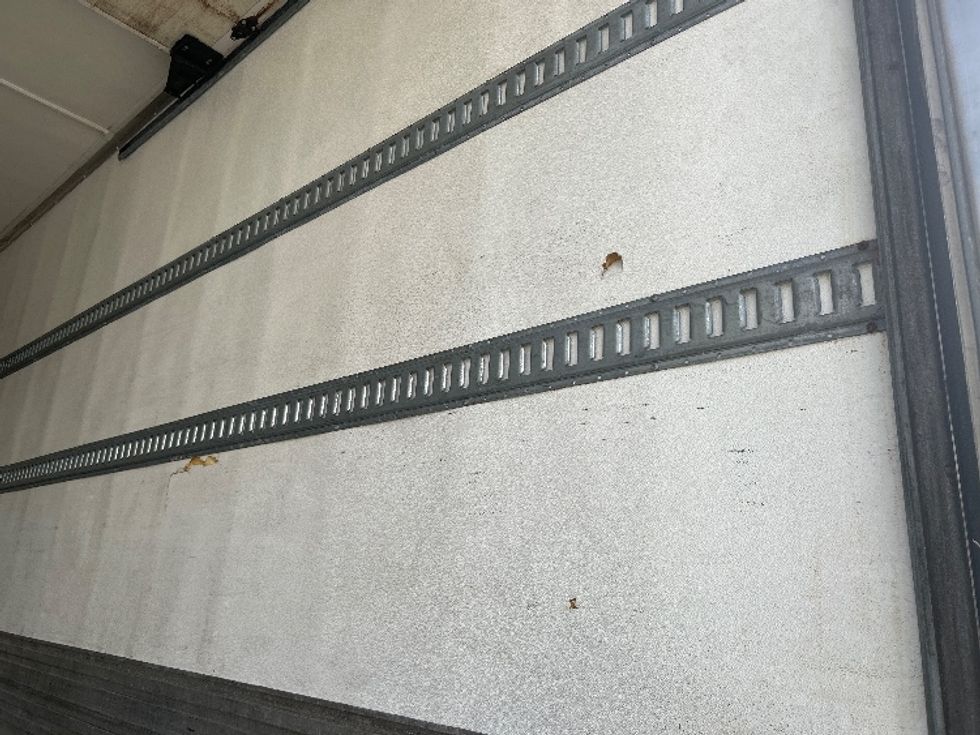 Refrigerated Truck-Light and Medium Duty Trucks-Hino-2020-338-Elmsford-NY-219,169\n\t\tmiles-$ 43,750 - Image 28