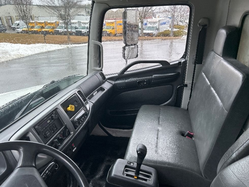 Refrigerated Truck-Light and Medium Duty Trucks-Hino-2020-338-Fitchburg-MA-151,193\n\t\tmiles-$ 49,000 - Image 19