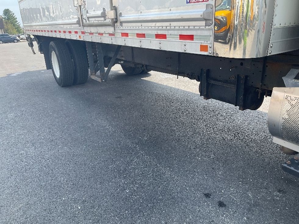 Refrigerated Truck-Light and Medium Duty Trucks-Hino-2020-338-Indianapolis-IN-192,818\n\t\tmiles-$ 49,500 - Image 14