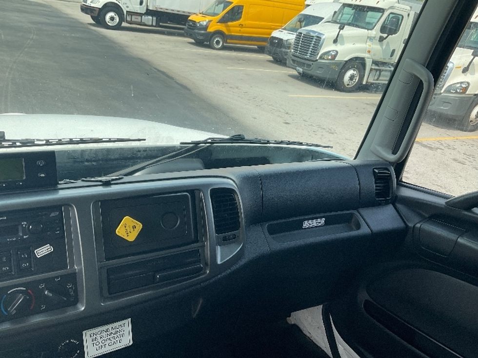 Refrigerated Truck-Light and Medium Duty Trucks-Hino-2020-338-Indianapolis-IN-192,818\n\t\tmiles-$ 49,500 - Image 21