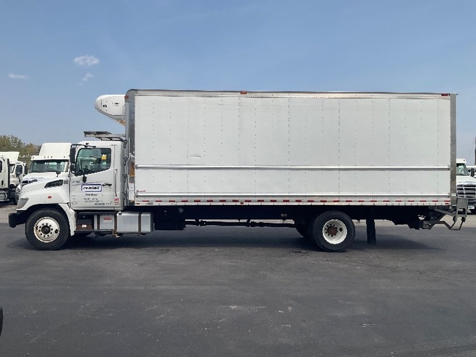 Refrigerated Truck-Light and Medium Duty Trucks-Hino-2020-338-Indianapolis-IN-192,818\n\t\tmiles-$ 49,500 - Image 4