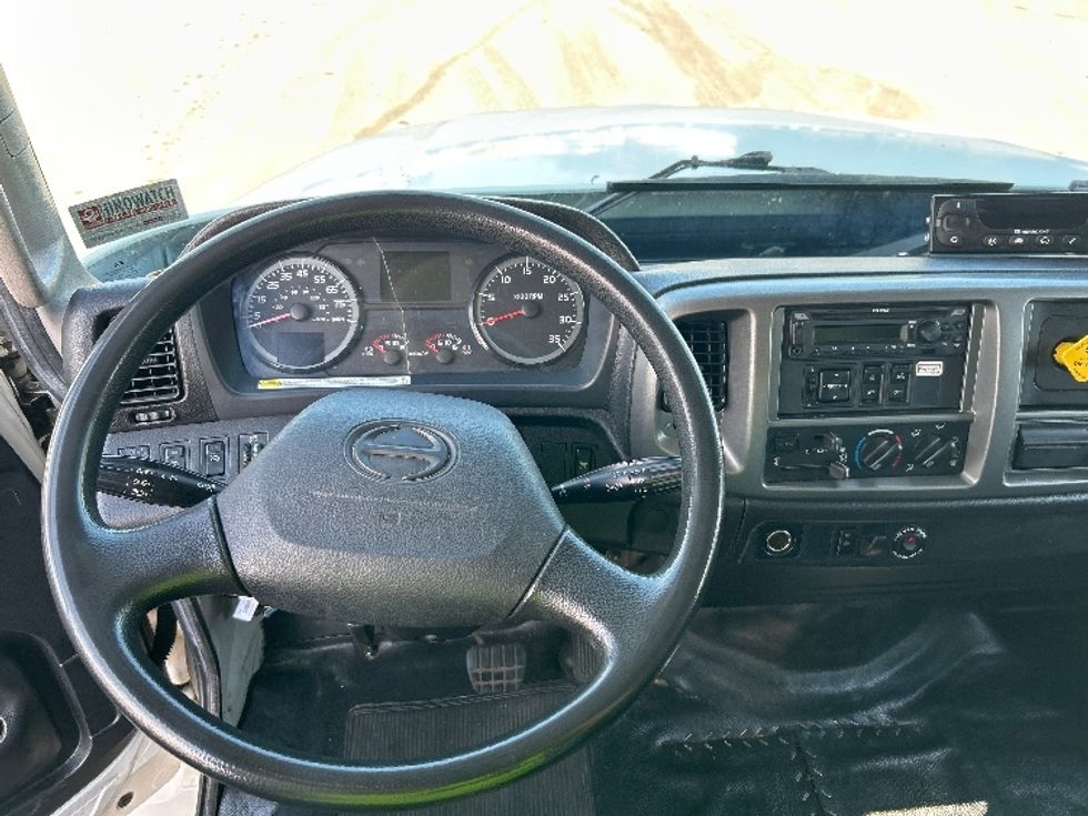 Refrigerated Truck-Light and Medium Duty Trucks-Hino-2020-338-Louisville-KY-198,459\n\t\tmiles-$ 46,250 - Image 16