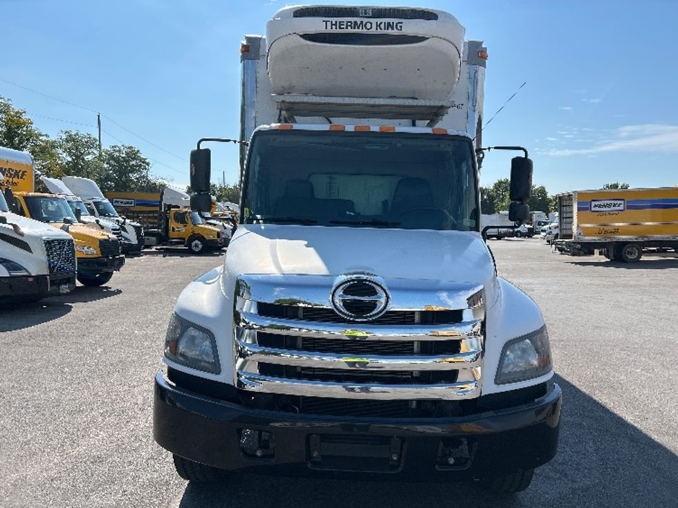 Refrigerated Truck-Light and Medium Duty Trucks-Hino-2020-338-Louisville-KY-198,459\n\t\tmiles-$ 46,250 - Image 2