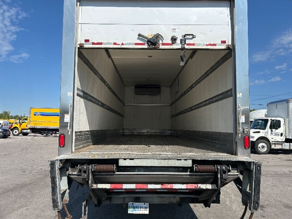 Refrigerated Truck-Light and Medium Duty Trucks-Hino-2020-338-Louisville-KY-198,459\n\t\tmiles-$ 46,250 - Image 8