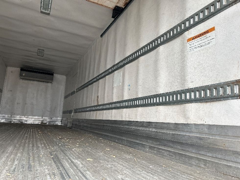 Refrigerated Truck-Light and Medium Duty Trucks-Hino-2020-338-Montgomery-NY-120,544\n\t\tmiles-$ 52,750 - Image 12