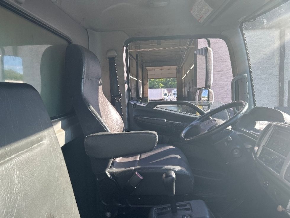 Refrigerated Truck-Light and Medium Duty Trucks-Hino-2020-338-Montgomery-NY-140,828\n\t\tmiles-$ 47,500 - Image 22