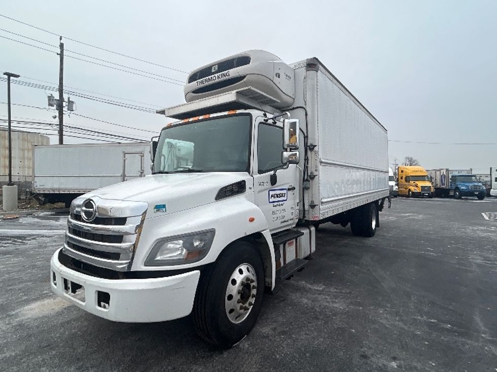 Refrigerated Truck-Light and Medium Duty Trucks-Hino-2020-338-North Bergen-NJ-133,211\n\t\tmiles-$ 52,750 - Image 3