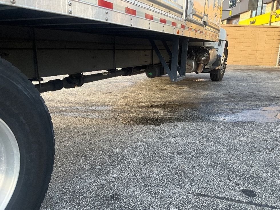 Refrigerated Truck-Light and Medium Duty Trucks-Hino-2020-338-Ocala-FL-222,415\n\t\tmiles-$ 44,500 - Image 14