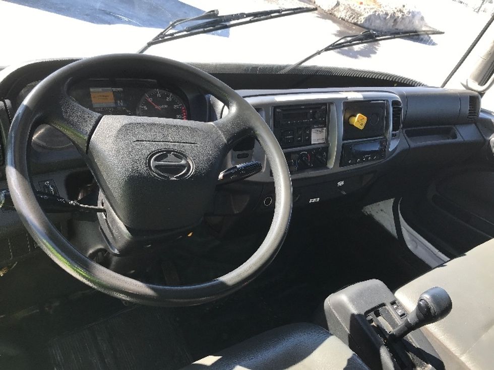 Refrigerated Truck-Light and Medium Duty Trucks-Hino-2020-338-Parsippany-NJ-186,111\n\t\tmiles-$ 47,000 - Image 17