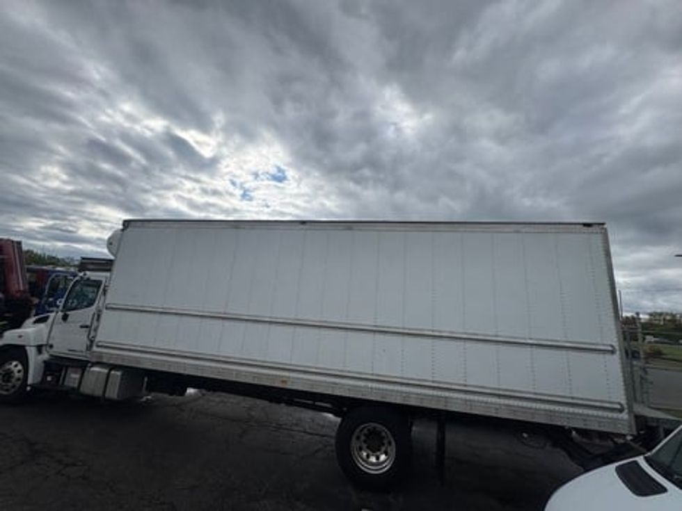 Refrigerated Truck-Light and Medium Duty Trucks-Hino-2020-338-Parsippany-NJ-186,111\n\t\tmiles-$ 47,000 - Image 4