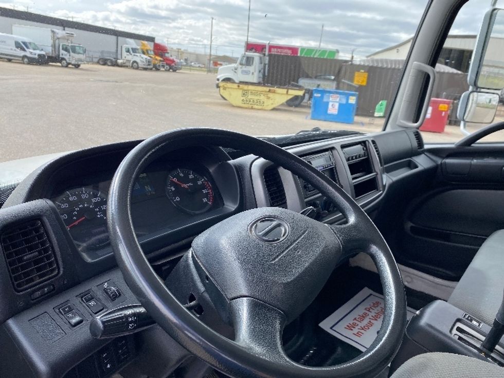 Refrigerated Truck-Light and Medium Duty Trucks-Hino-2020-338-Saskatoon-SK-287,840\n\t\tkm-$ 77,250 - Image 17