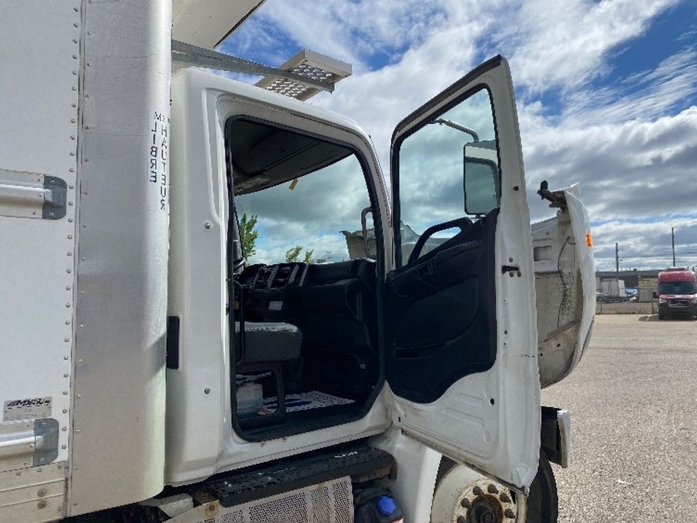 Refrigerated Truck-Light and Medium Duty Trucks-Hino-2020-338-Saskatoon-SK-287,840\n\t\tkm-$ 77,250 - Image 20
