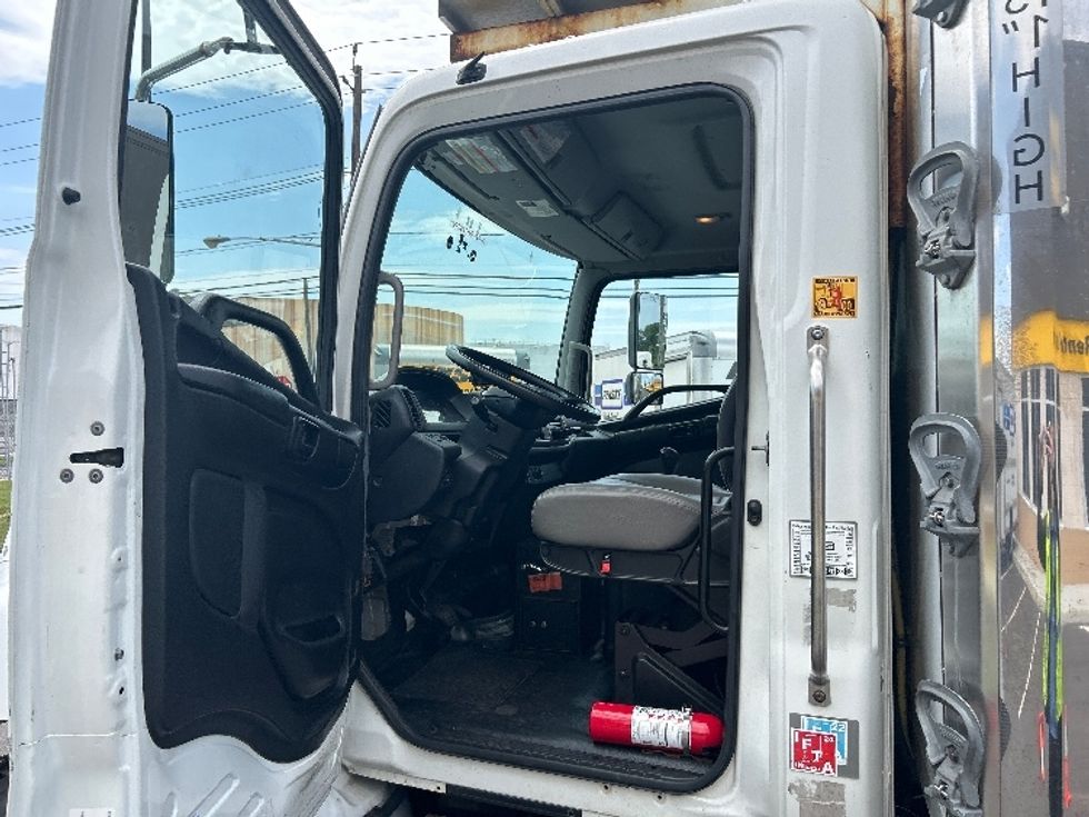 Refrigerated Truck-Light and Medium Duty Trucks-Hino-2020-338-South Plainfield-NJ-230,197\n\t\tmiles-$ 41,750 - Image 16