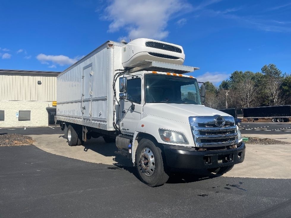 Refrigerated Truck-Light and Medium Duty Trucks-Hino-2020-338-Statesville-NC-141,577\n\t\tmiles-$ 58,000 - Image 1