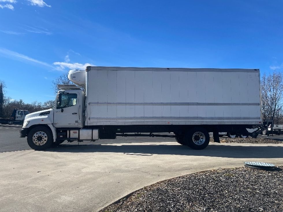 Refrigerated Truck-Light and Medium Duty Trucks-Hino-2020-338-Statesville-NC-141,577\n\t\tmiles-$ 58,000 - Image 4