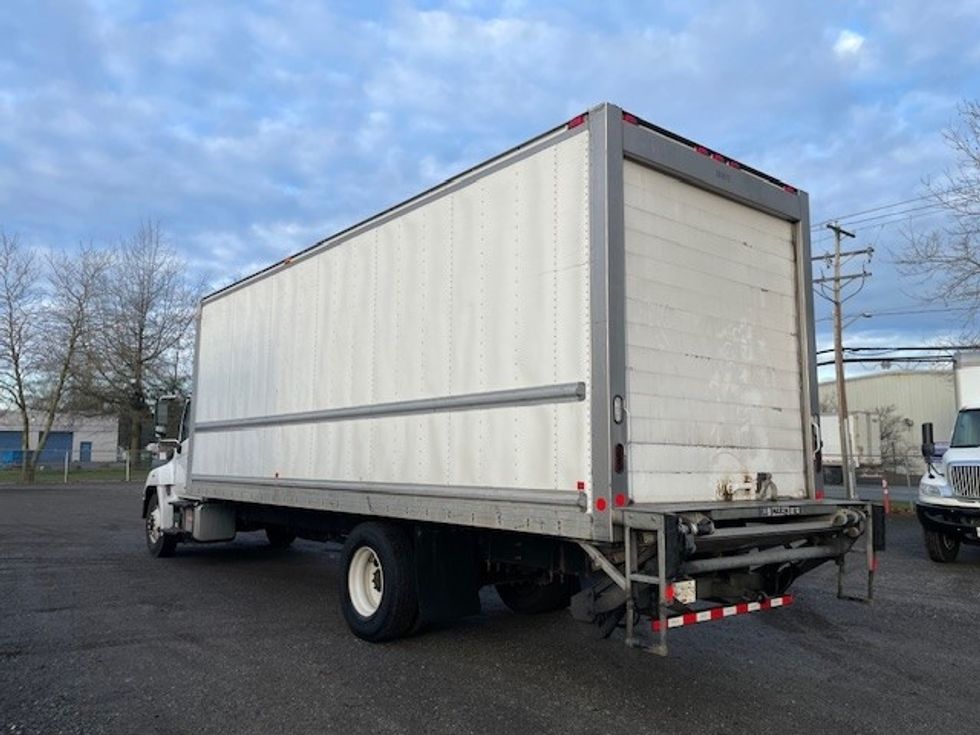 Refrigerated Truck-Light and Medium Duty Trucks-Hino-2020-338-Surrey-BC-169,555\n\t\tkm-$ 91,250 - Image 6