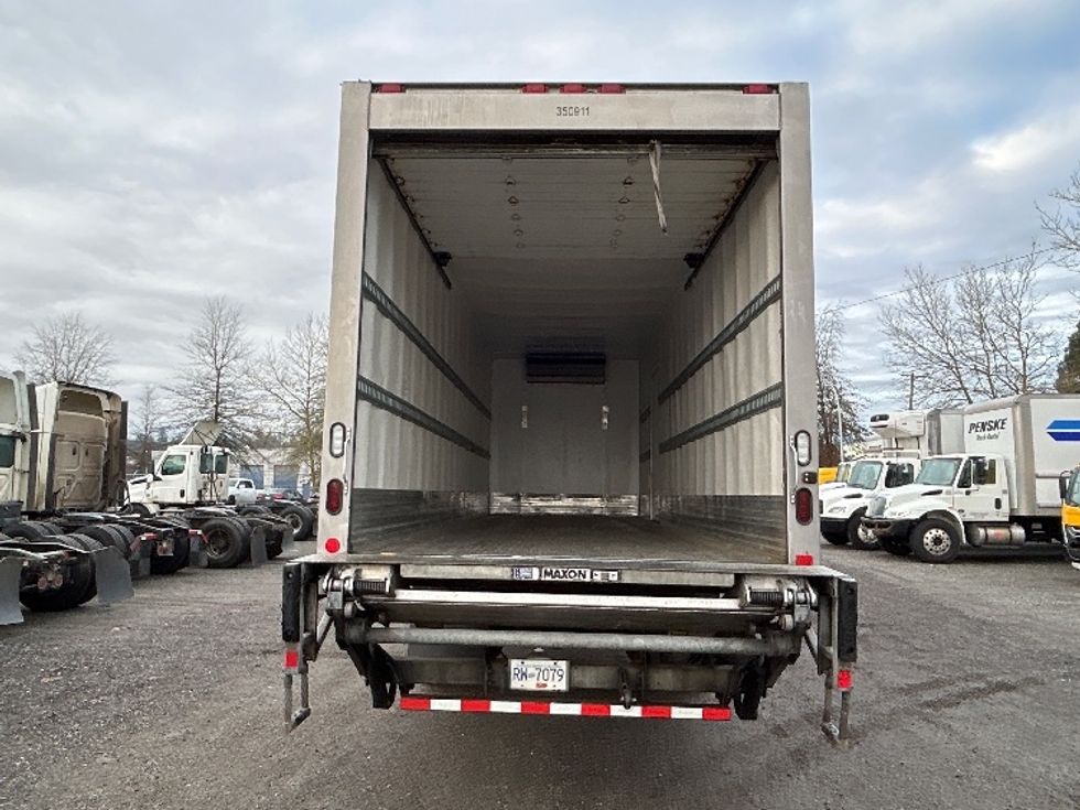 Refrigerated Truck-Light and Medium Duty Trucks-Hino-2020-338-Surrey-BC-169,555\n\t\tkm-$ 91,250 - Image 8