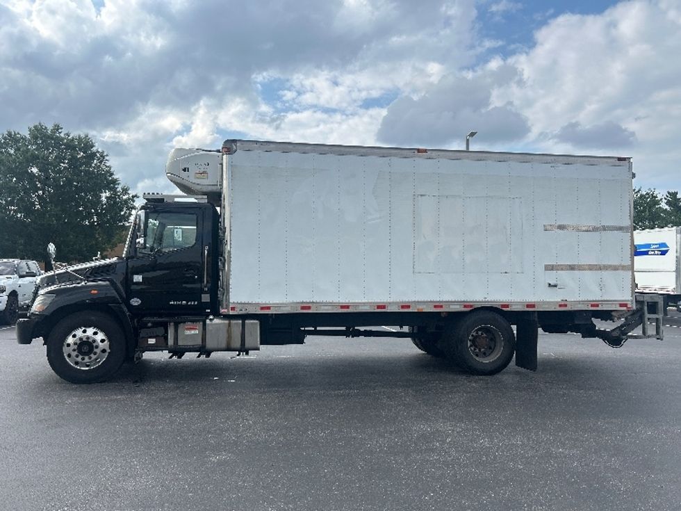 Refrigerated Truck-Light and Medium Duty Trucks-Hino-2020-338-Swedesboro-NJ-118,123\n\t\tmiles-$ 48,250 - Image 4