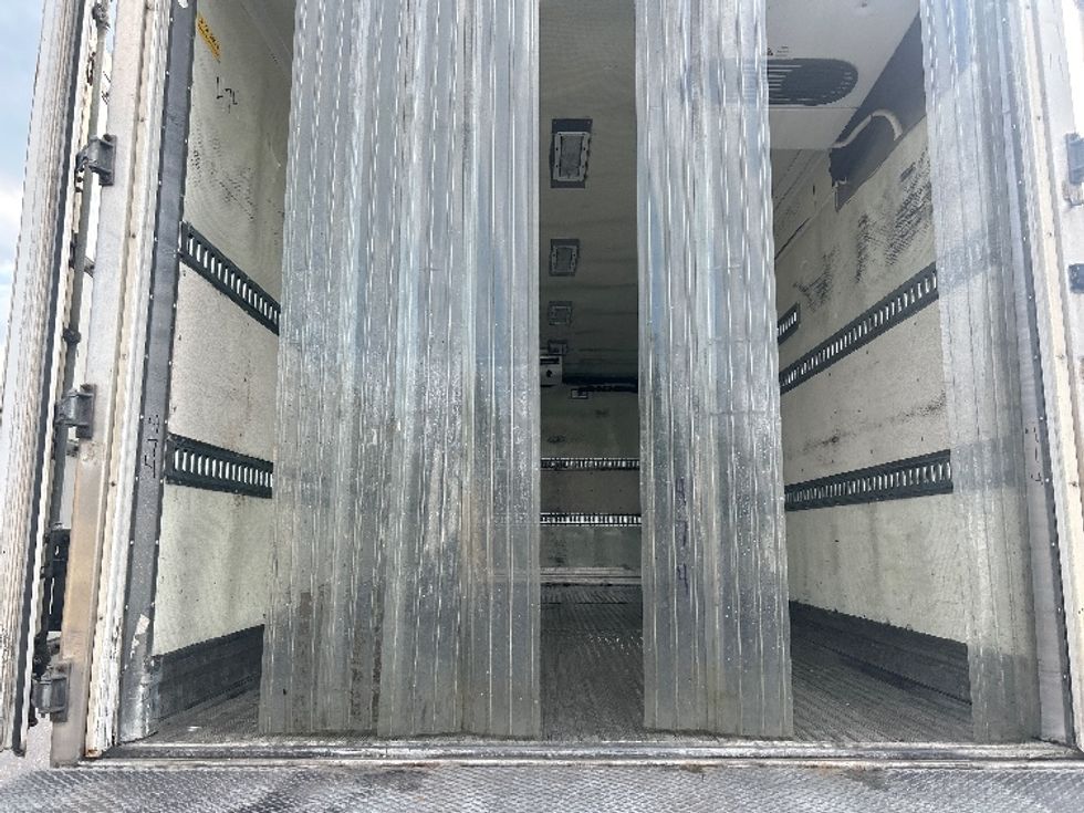 Refrigerated Truck-Light and Medium Duty Trucks-Hino-2020-338-Swedesboro-NJ-118,123\n\t\tmiles-$ 48,250 - Image 8