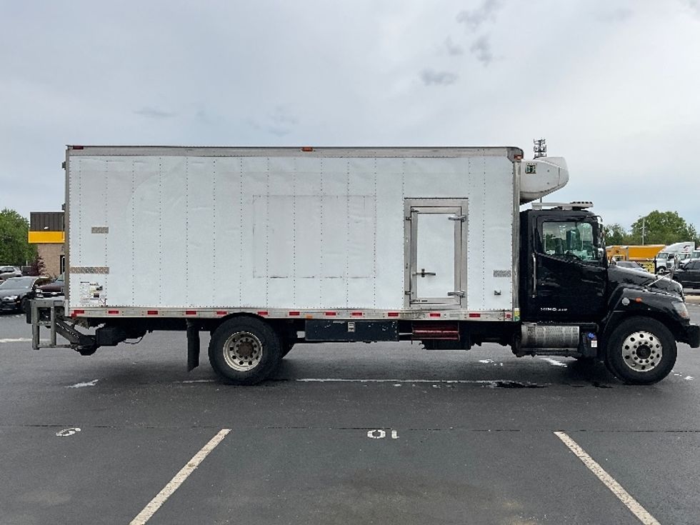 Refrigerated Truck-Light and Medium Duty Trucks-Hino-2020-338-Swedesboro-NJ-126,579\n\t\tmiles-$ 47,250 - Image 15