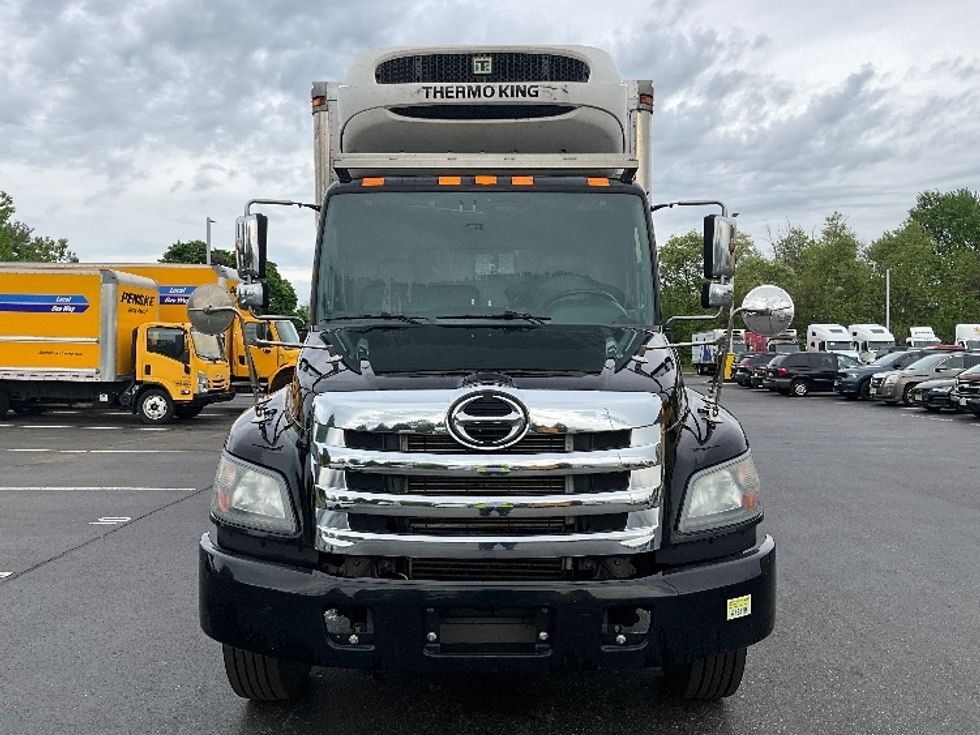 Refrigerated Truck-Light and Medium Duty Trucks-Hino-2020-338-Swedesboro-NJ-126,579\n\t\tmiles-$ 47,250 - Image 2