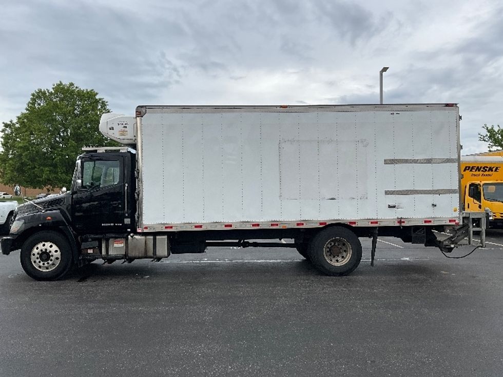 Refrigerated Truck-Light and Medium Duty Trucks-Hino-2020-338-Swedesboro-NJ-126,579\n\t\tmiles-$ 47,250 - Image 4