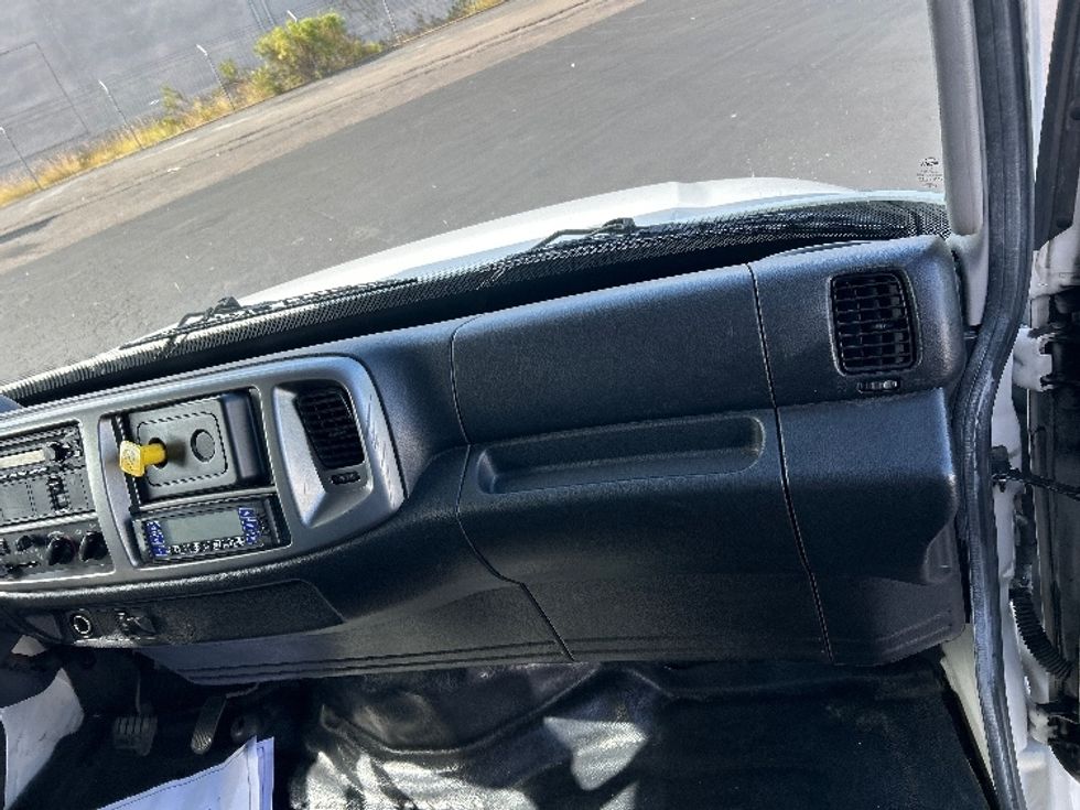 Refrigerated Truck-Light and Medium Duty Trucks-Hino-2020-338-Torrance-CA-212,722\n\t\tmiles-$ 41,250 - Image 21