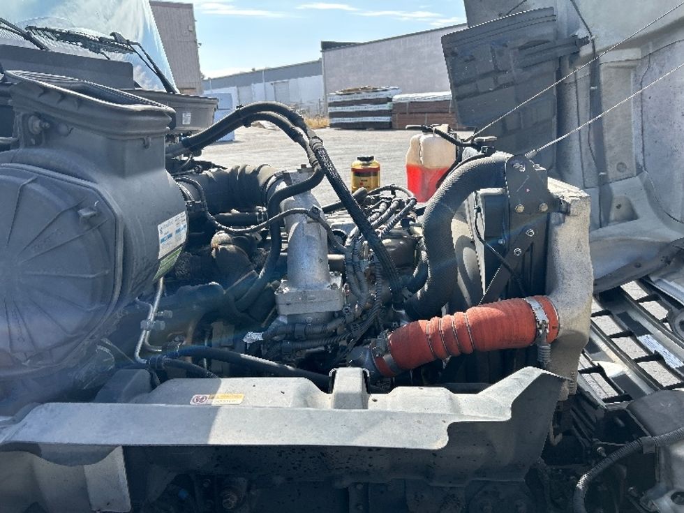 Refrigerated Truck-Light and Medium Duty Trucks-Hino-2020-338-Torrance-CA-212,722\n\t\tmiles-$ 41,250 - Image 23