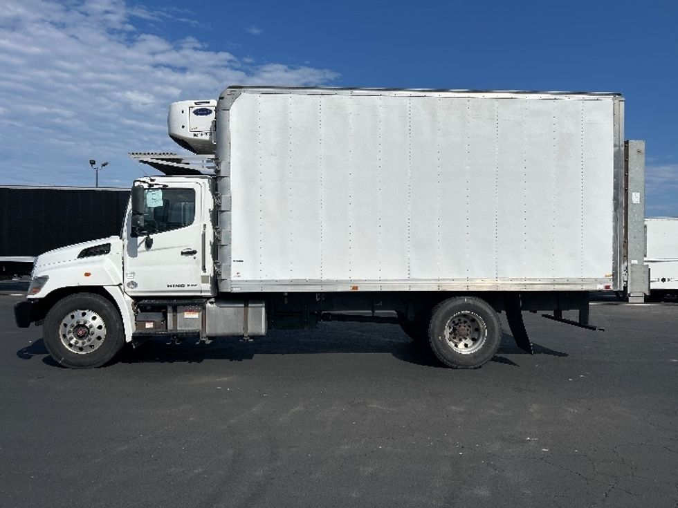 Refrigerated Truck-Light and Medium Duty Trucks-Hino-2020-338-Torrance-CA-212,722\n\t\tmiles-$ 41,250 - Image 4