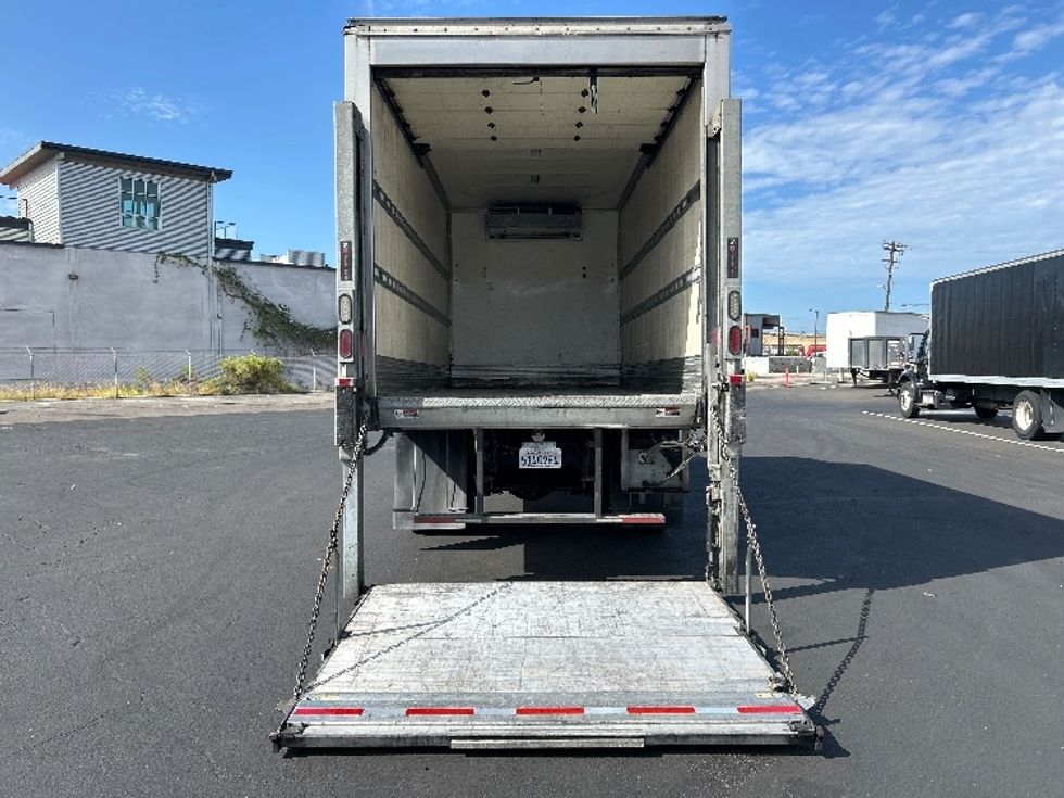 Refrigerated Truck-Light and Medium Duty Trucks-Hino-2020-338-Torrance-CA-212,722\n\t\tmiles-$ 41,250 - Image 9